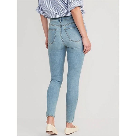 NWT Old Navy High-Waisted Wow Super-Skinny Jeans - Picture 2 of 10